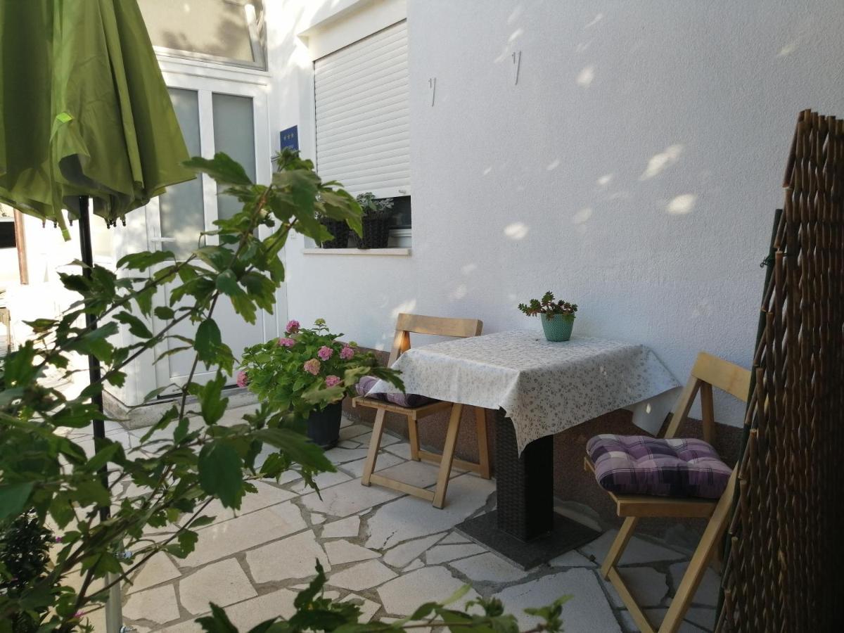 Apartment Golden Dreams بودْسْتغانا المظهر الخارجي الصورة