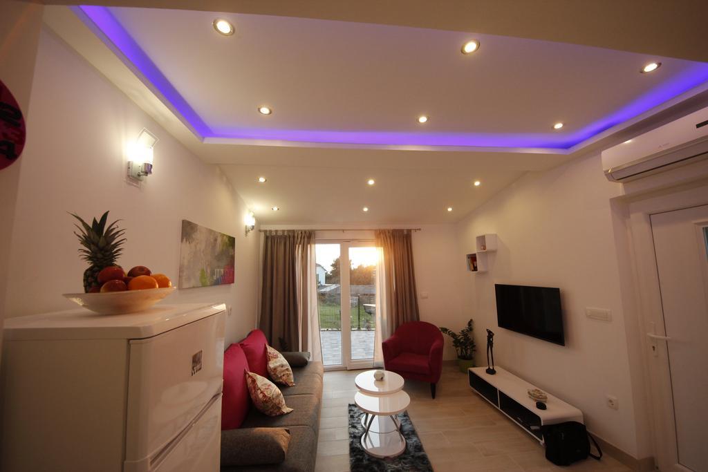 Apartment Golden Dreams بودْسْتغانا المظهر الخارجي الصورة